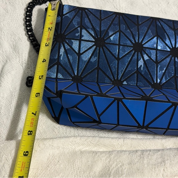 Patrizia Luca blue geometric pattern black chain shoulder bag purse - Picture 12 of 12